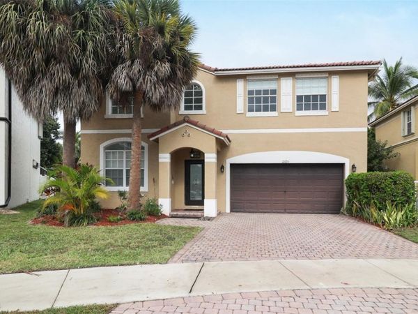 12693 NW 9th St, Coral Springs, FL 33071