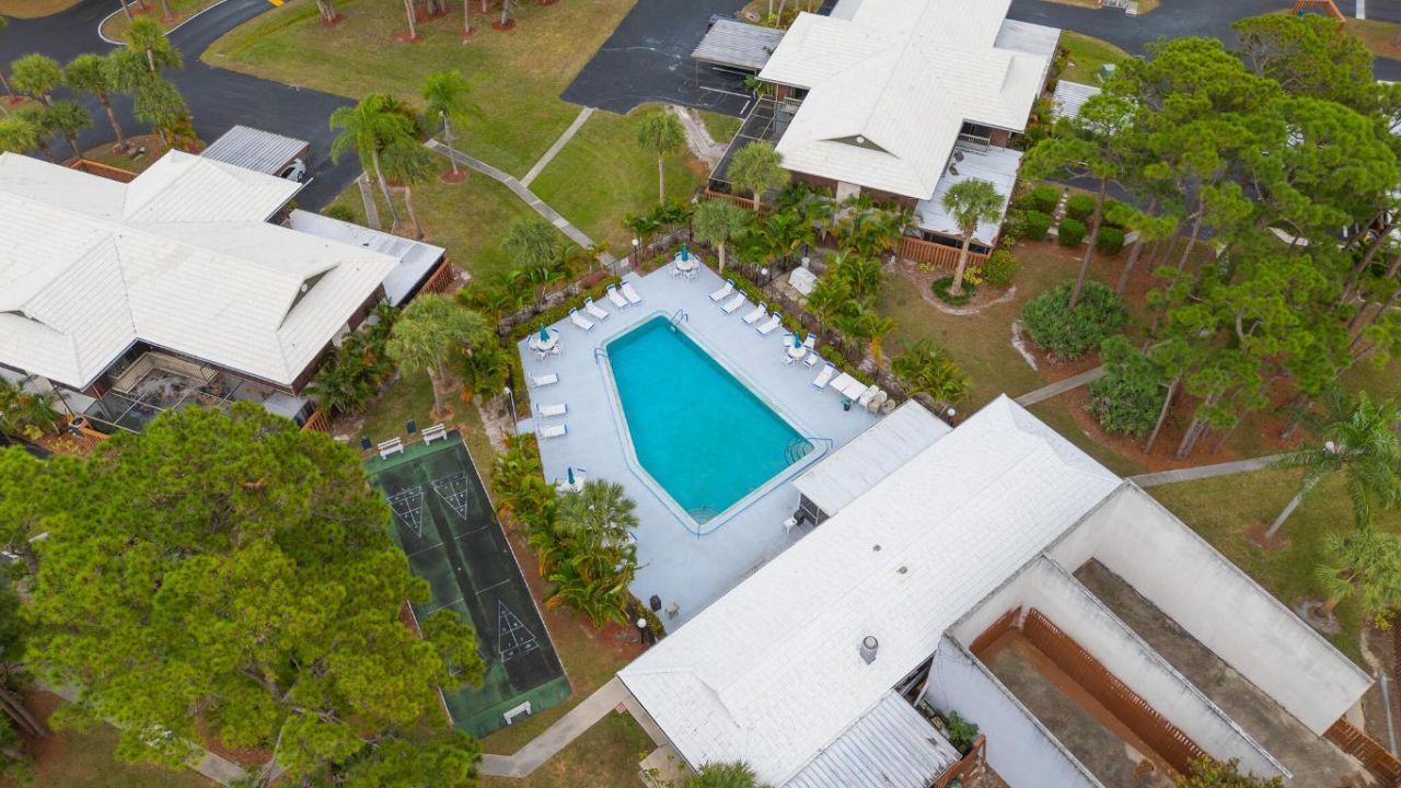 3204 SE Guenevere Lane, Port Saint Lucie, FL 34952 Photo