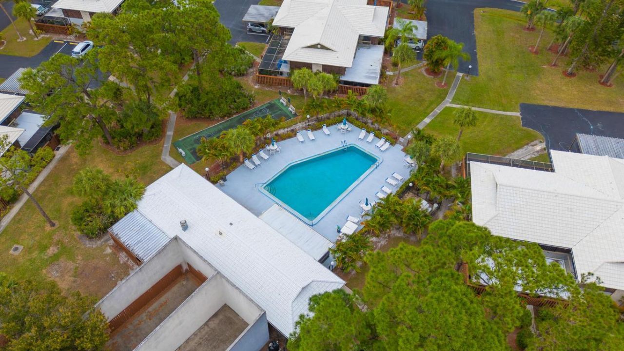 3204 SE Guenevere Lane, Port Saint Lucie, FL 34952 Photo