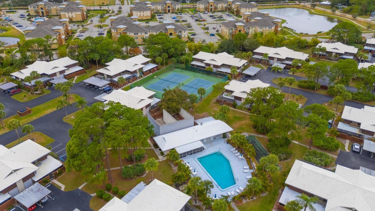 3204 SE Guenevere Lane, Port Saint Lucie, FL 34952 Photo