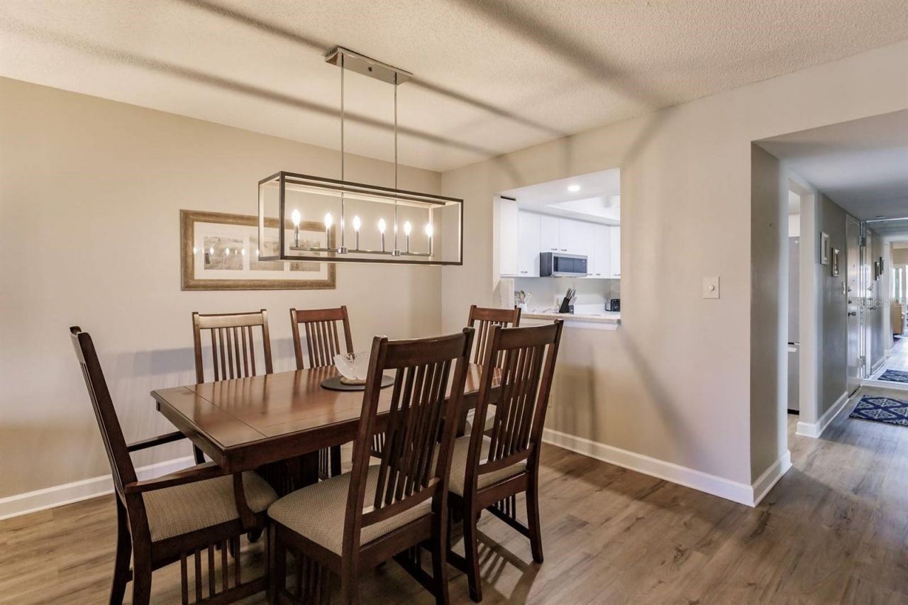 1125 W Peppertree Drive, Unit 701, Sarasota, FL 34242 Photo