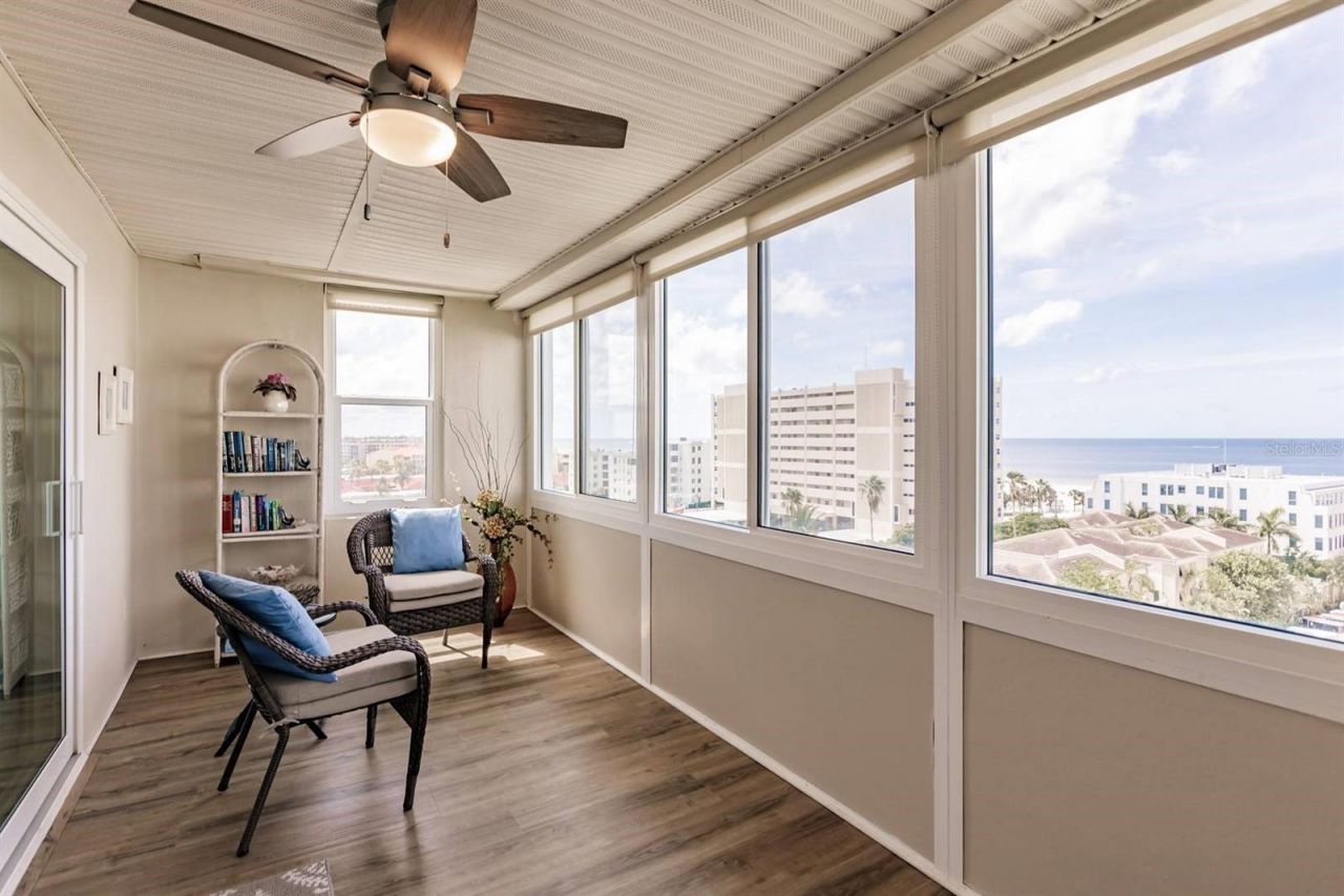 1125 W Peppertree Drive, Unit 701, Sarasota, FL 34242 Photo