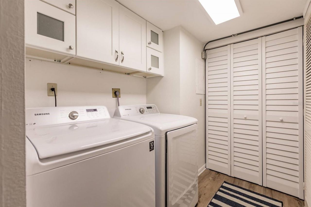 1125 W Peppertree Drive, Unit 701, Sarasota, FL 34242 Photo