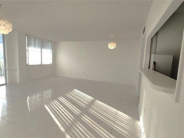 2801 NE 183rd St , Unit 504W, Aventura, FL 33160