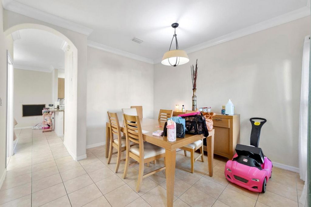 286 Lake Monterey Circle, Boynton Beach, FL 33426 Photo