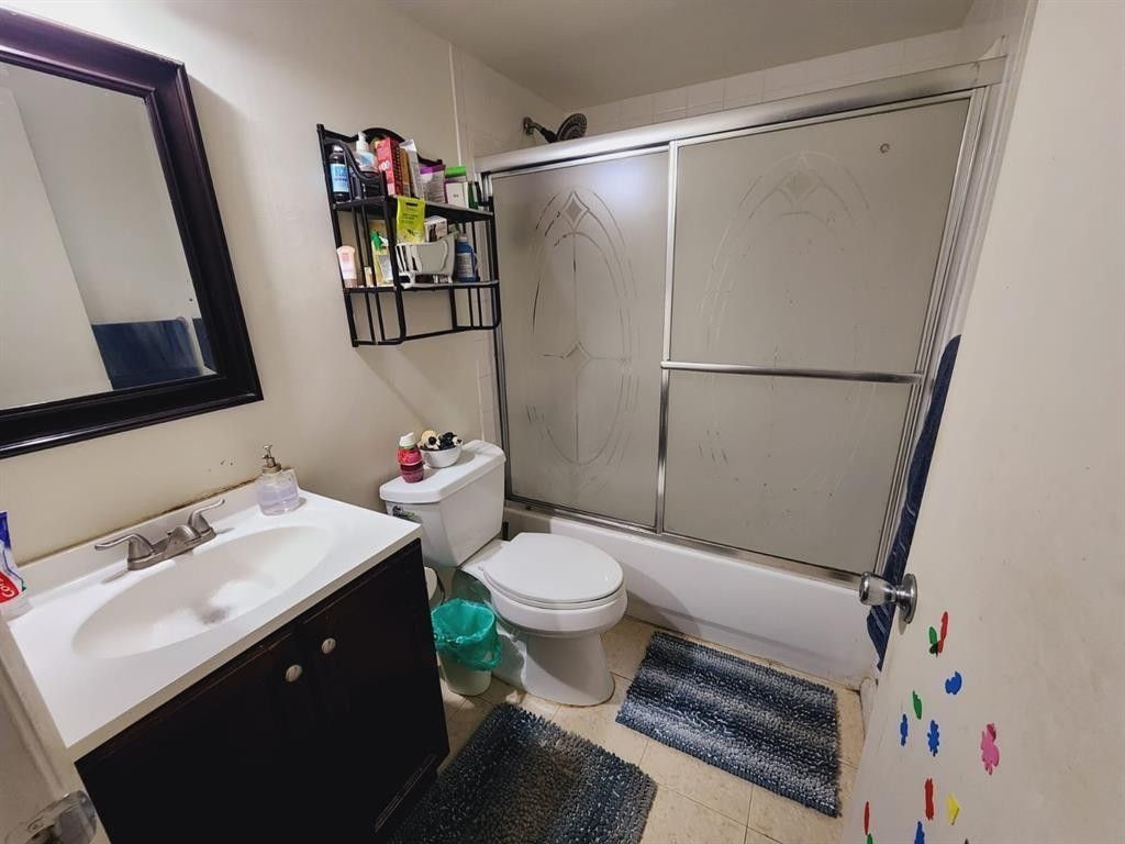 10749 Cleary Boulevard, Unit 202, Plantation, FL 33324 Photo