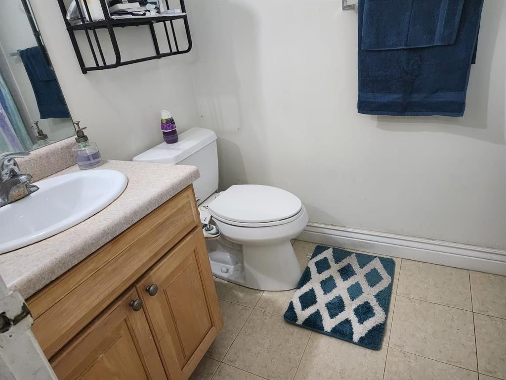 10749 Cleary Boulevard, Unit 202, Plantation, FL 33324 Photo