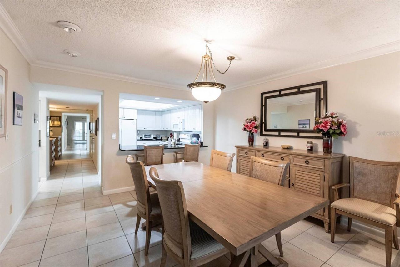 1125 W Peppertree Drive, Unit 707, Sarasota, FL 34242 Photo