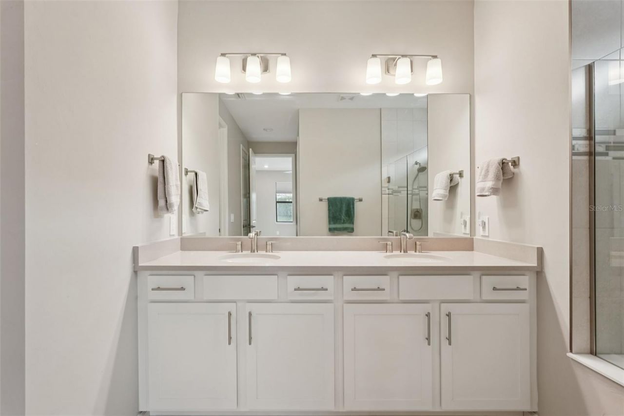 6285 Winding Pine Drive, Nokomis, FL 34275 Photo