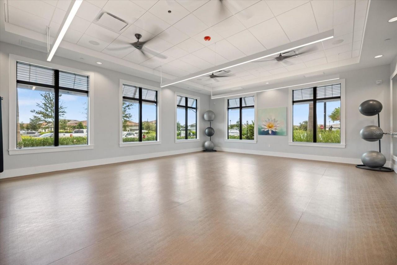 6285 Winding Pine Drive, Nokomis, FL 34275 Photo