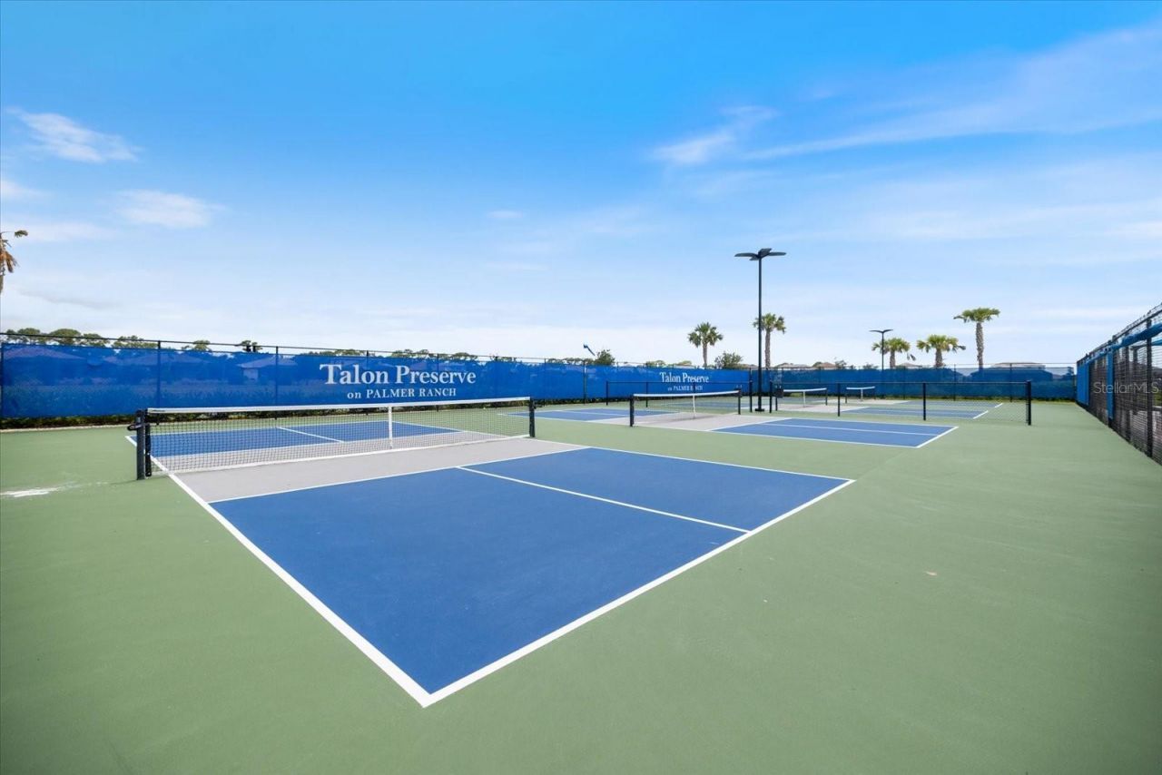 6285 Winding Pine Drive, Nokomis, FL 34275 Photo