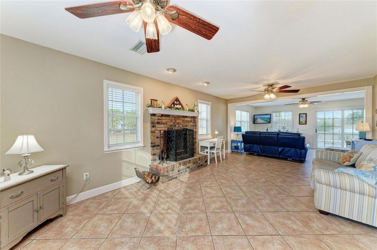 1914 24th Avenue W, Palmetto, FL 34221 Photo