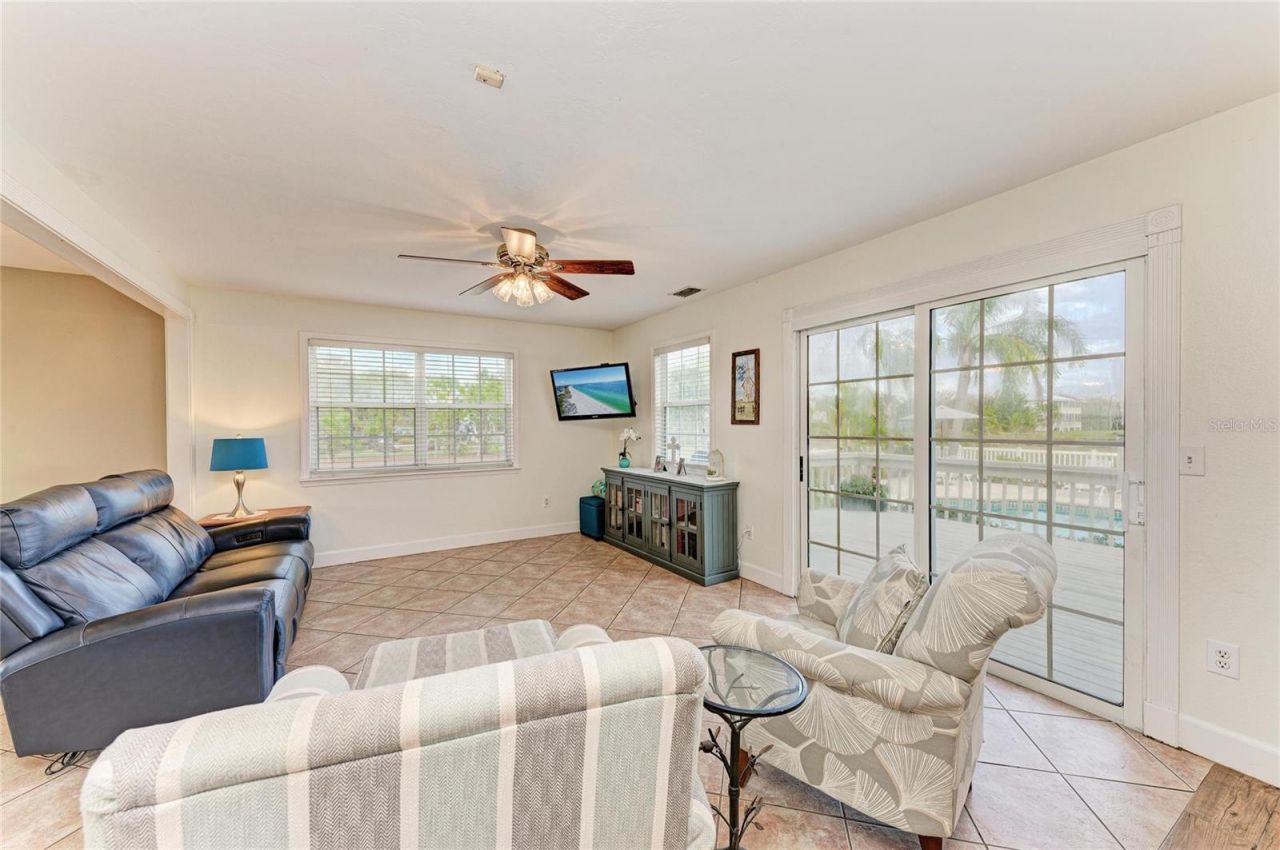 1914 24th Avenue W, Palmetto, FL 34221 Photo