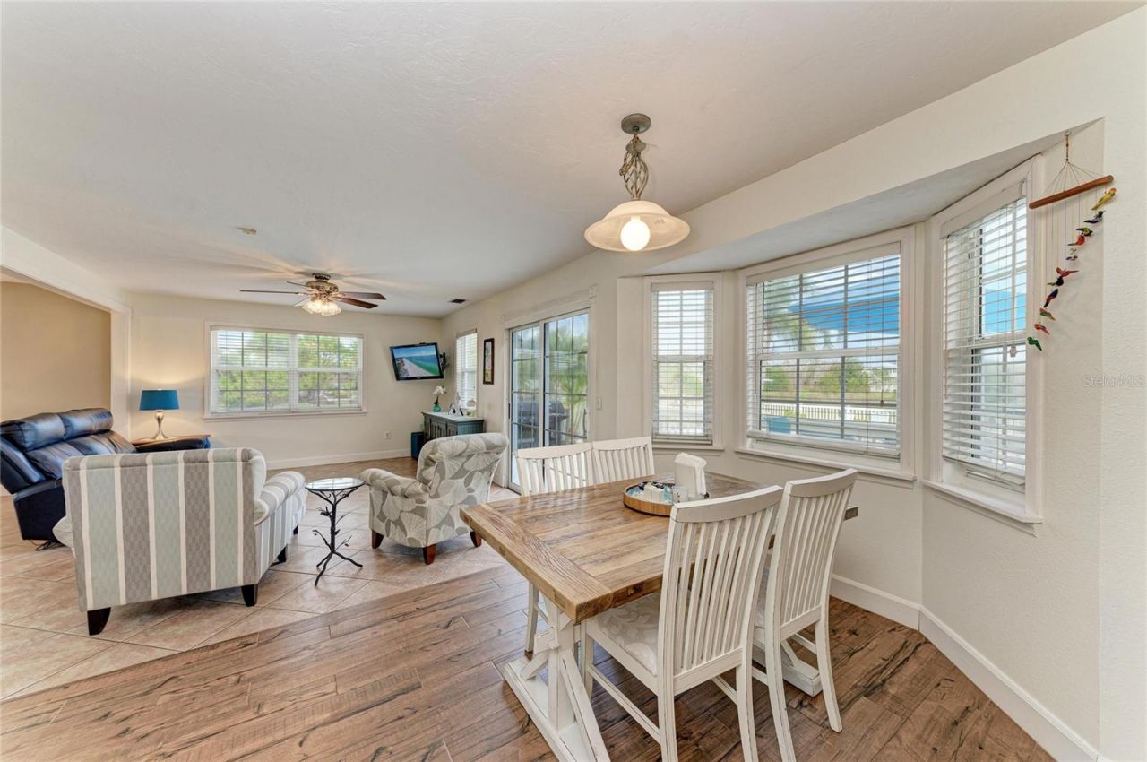 1914 24th Avenue W, Palmetto, FL 34221 Photo