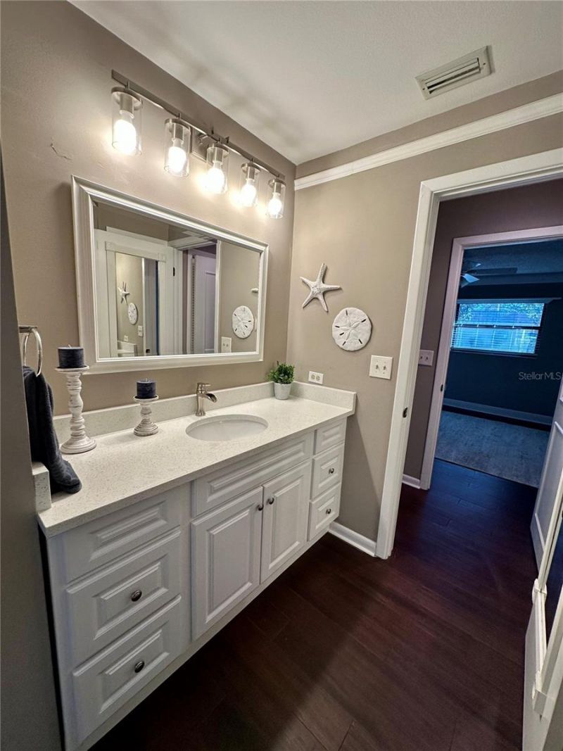 10116 130th Lane, Seminole, FL 33776 Photo