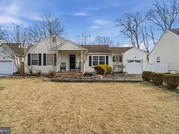 7 SHELLI TERRACE, BARNEGAT, NJ 08005