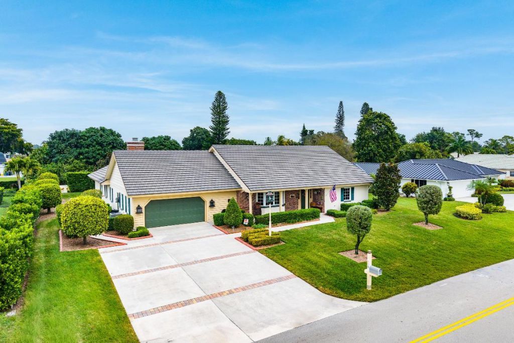 420 Muirfield Drive, Atlantis, FL 33462 Photo