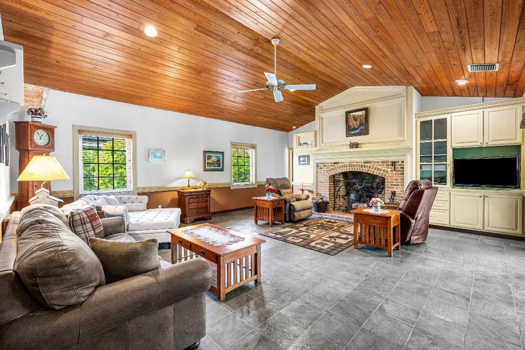 420 Muirfield Drive, Atlantis, FL 33462 Photo