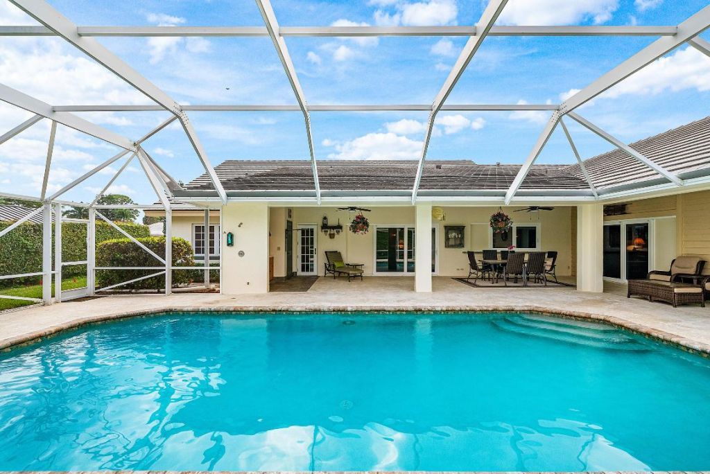 420 Muirfield Drive, Atlantis, FL 33462 Photo