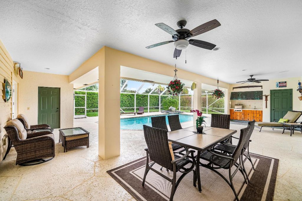 420 Muirfield Drive, Atlantis, FL 33462 Photo