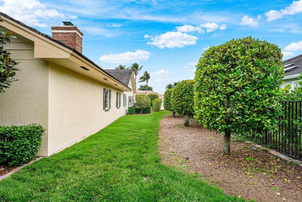 420 Muirfield Drive, Atlantis, FL 33462 Photo