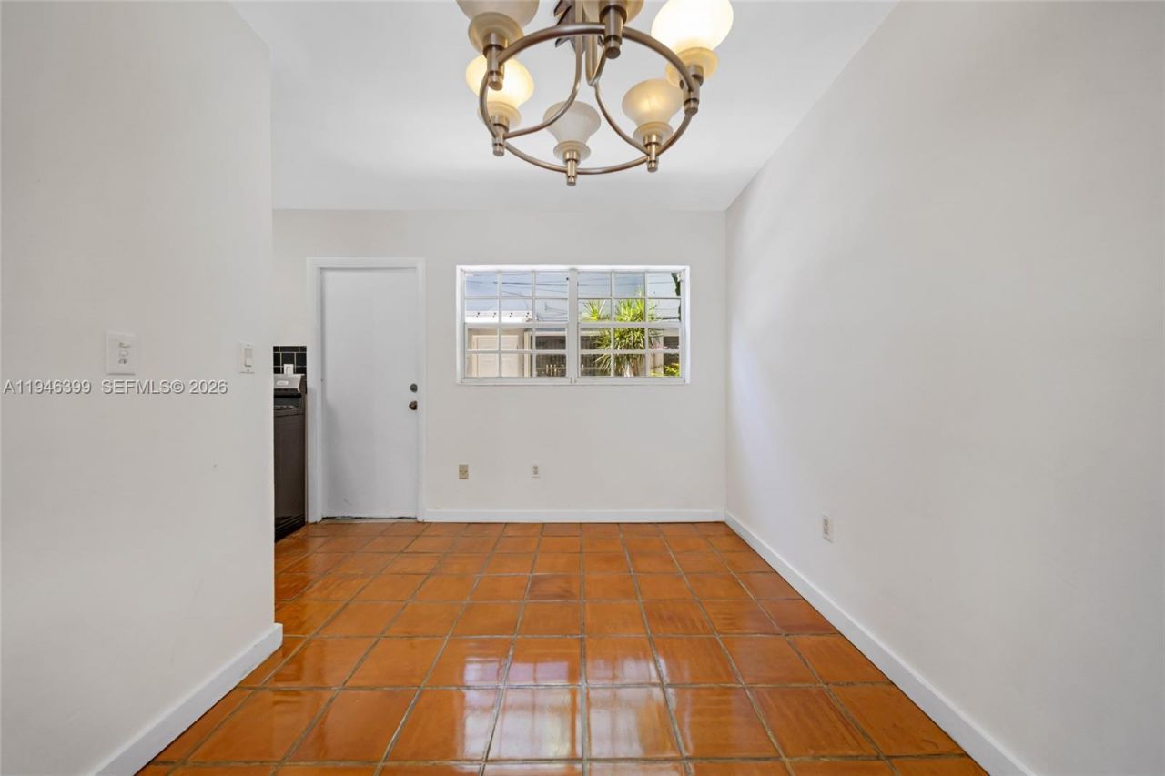 7412 Gary Av, Unit 7412, Miami Beach, FL 33141 Photo