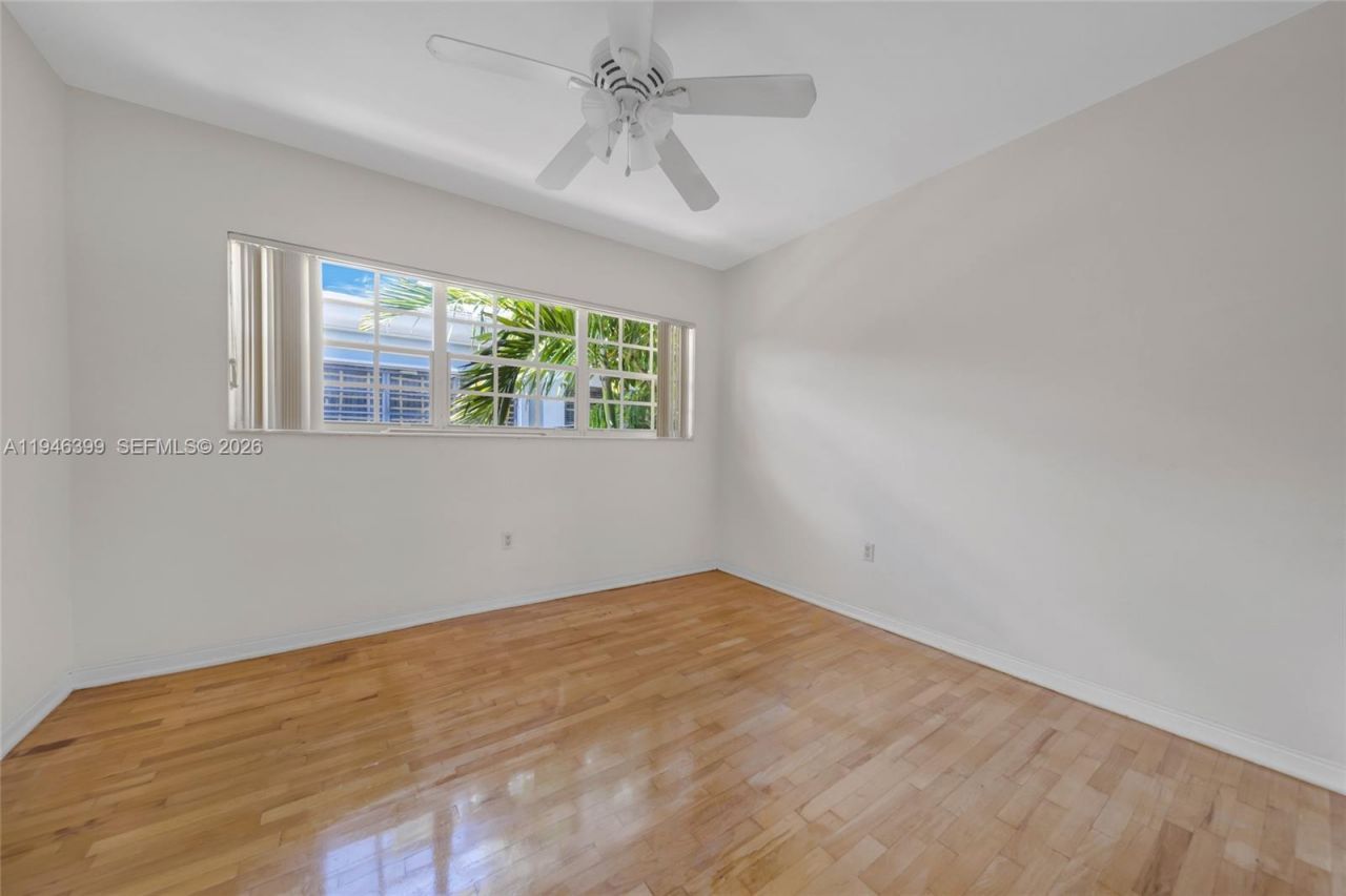 7412 Gary Av, Unit 7412, Miami Beach, FL 33141 Photo