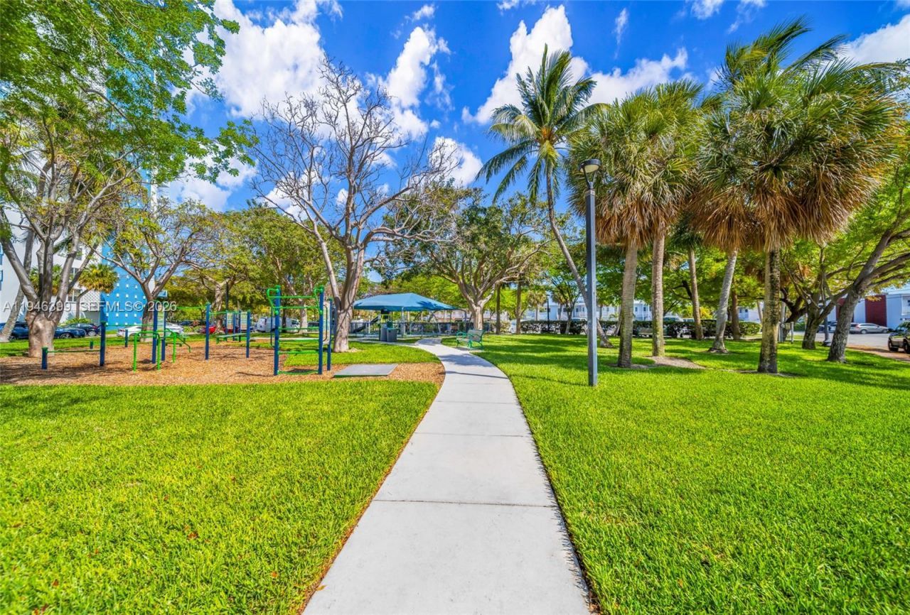 7412 Gary Av, Unit 7412, Miami Beach, FL 33141 Photo