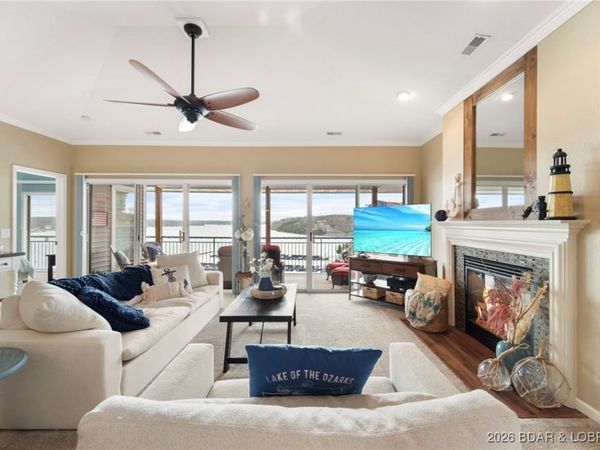 202E Palisades Condo Drive , Unit 4B, Lake Ozark, MO 65049
