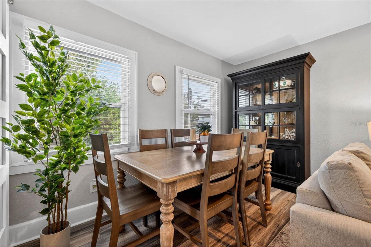 718 26th Avenue N, Saint Petersburg, FL 33704 Photo