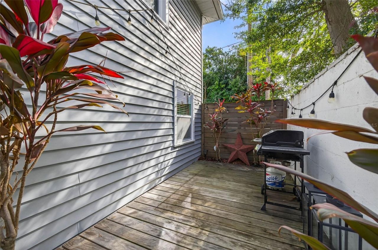 718 26th Avenue N, Saint Petersburg, FL 33704 Photo