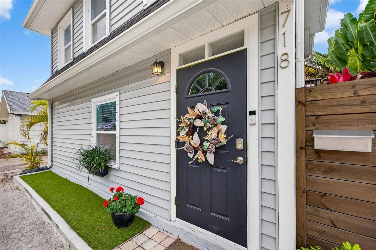 718 26th Avenue N, Saint Petersburg, FL 33704 Photo