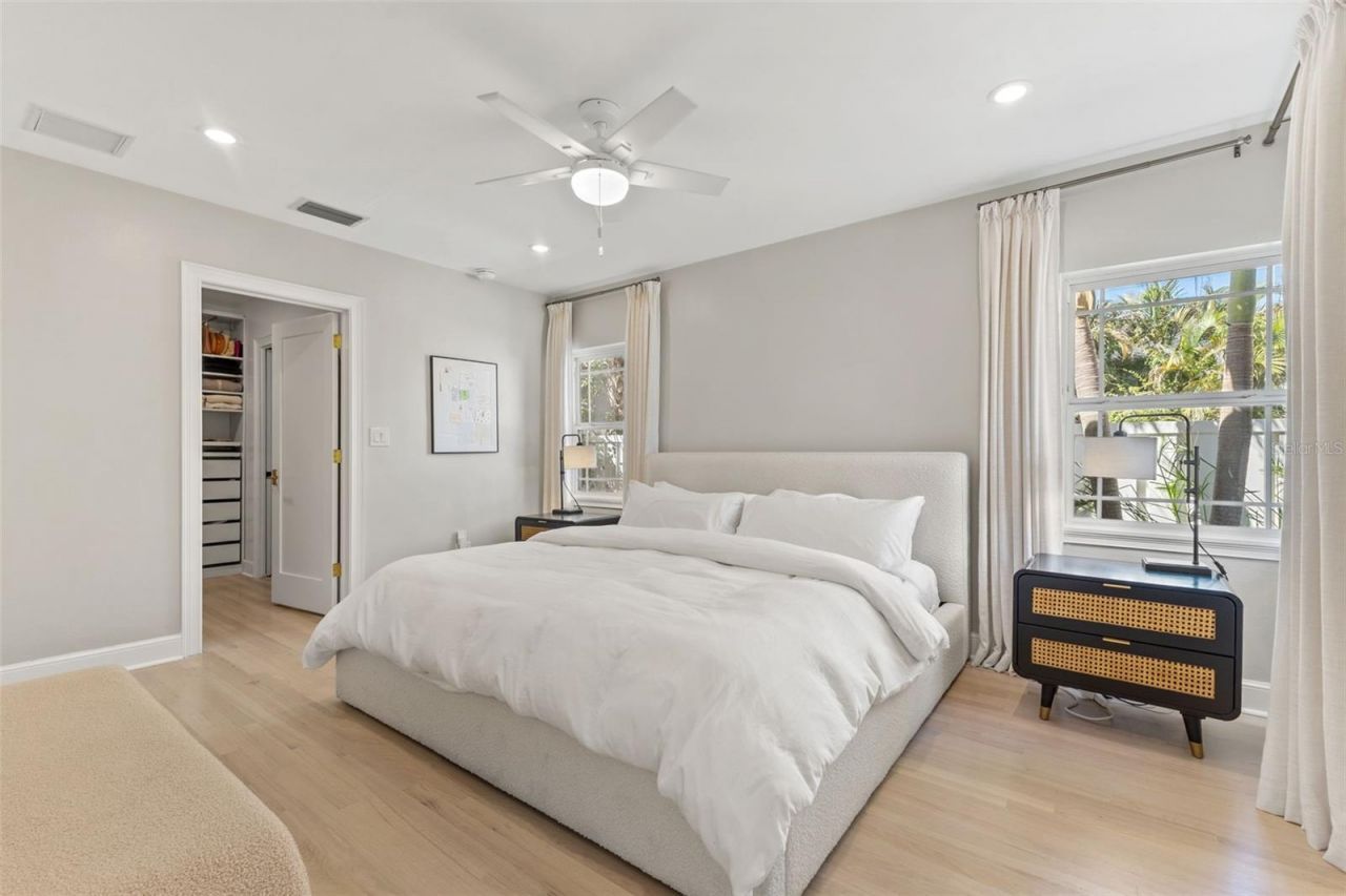 101 27th Avenue N, Saint Petersburg, FL 33704 Photo