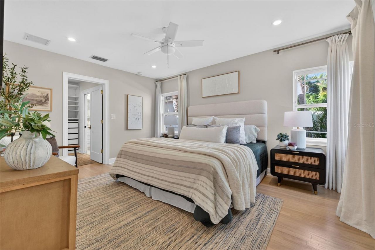 101 27th Avenue N, Saint Petersburg, FL 33704 Photo