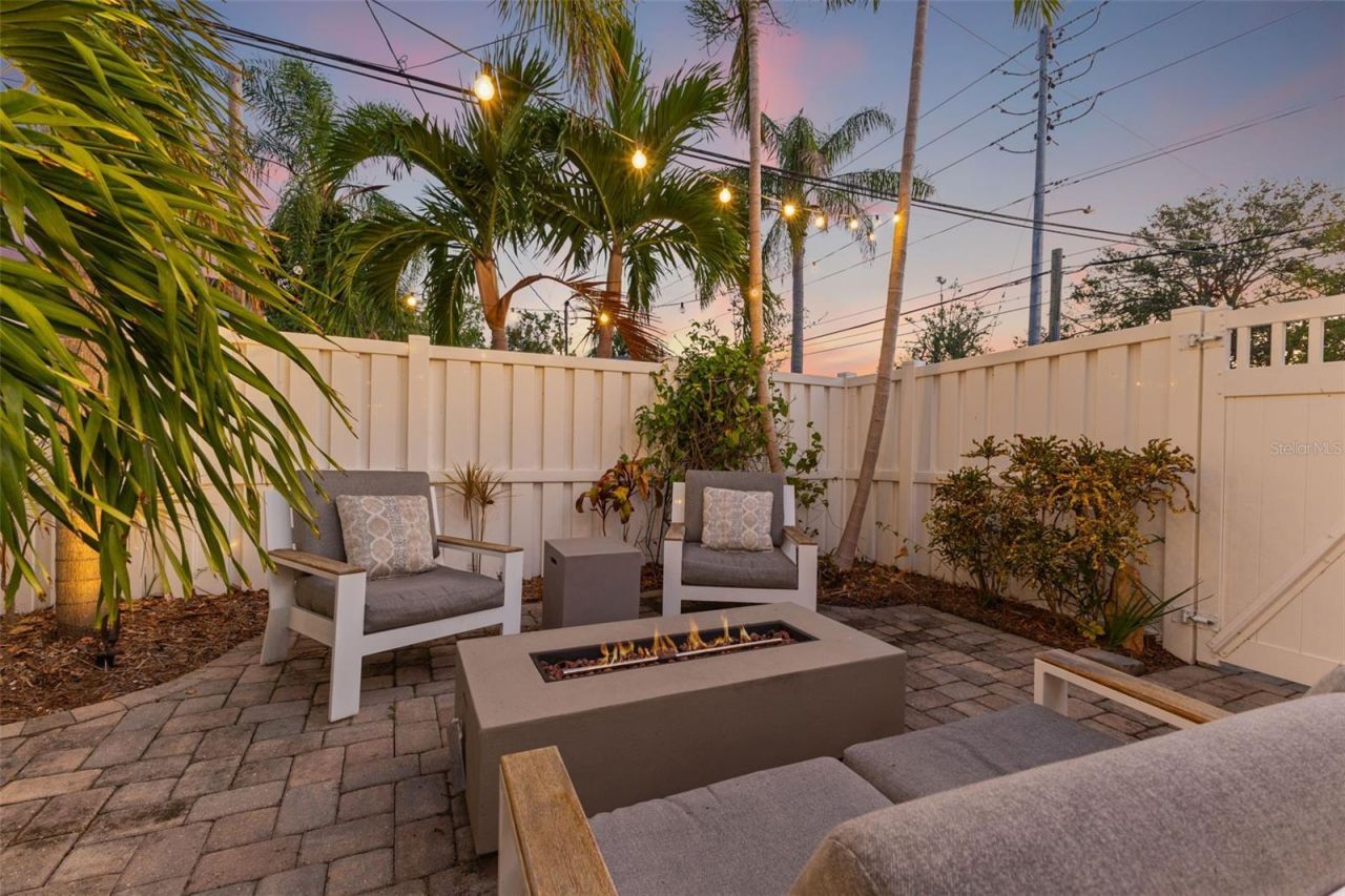 101 27th Avenue N, Saint Petersburg, FL 33704 Photo