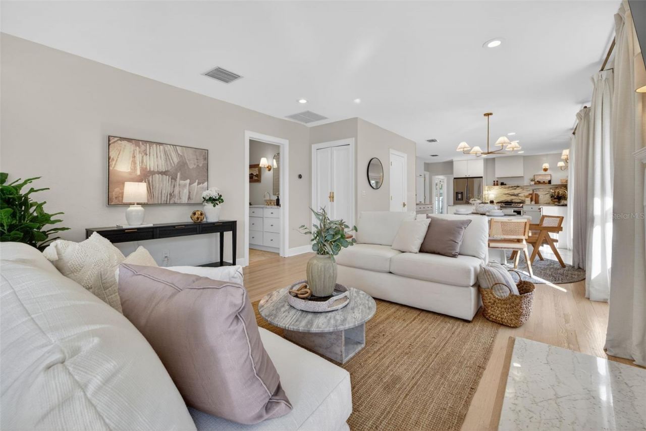 101 27th Avenue N, Saint Petersburg, FL 33704 Photo