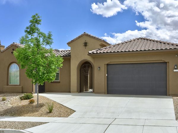 9224 Sugar Creek Lane NW, Albuquerque, NM 87120