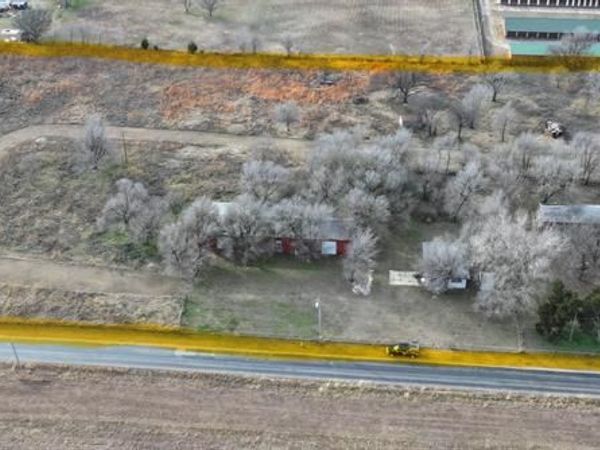 17 S Cemetery Road, Tuttle, OK 73089