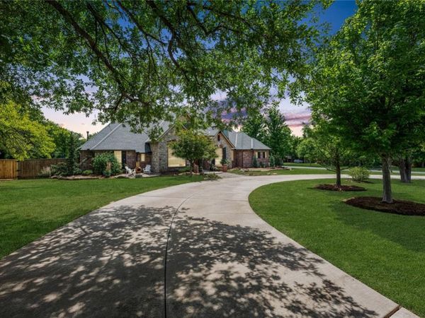 23380 Hunters Spring Drive, Edmond, OK 73025