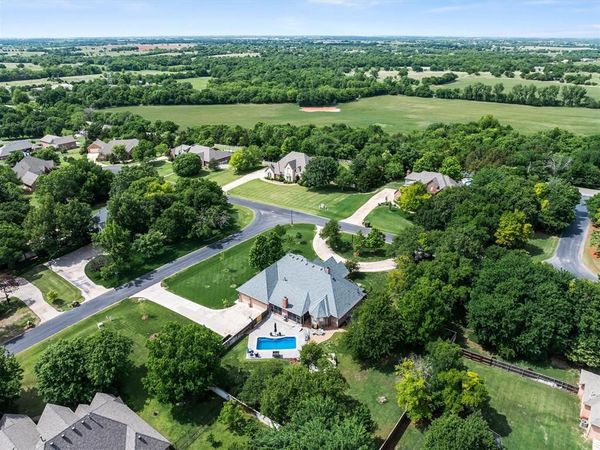 23380 Hunters Spring Drive, Edmond, OK 73025