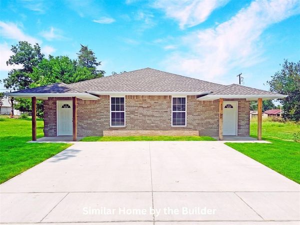 2122 SW Charles Whitlow Avenue, Lawton, OK 73501