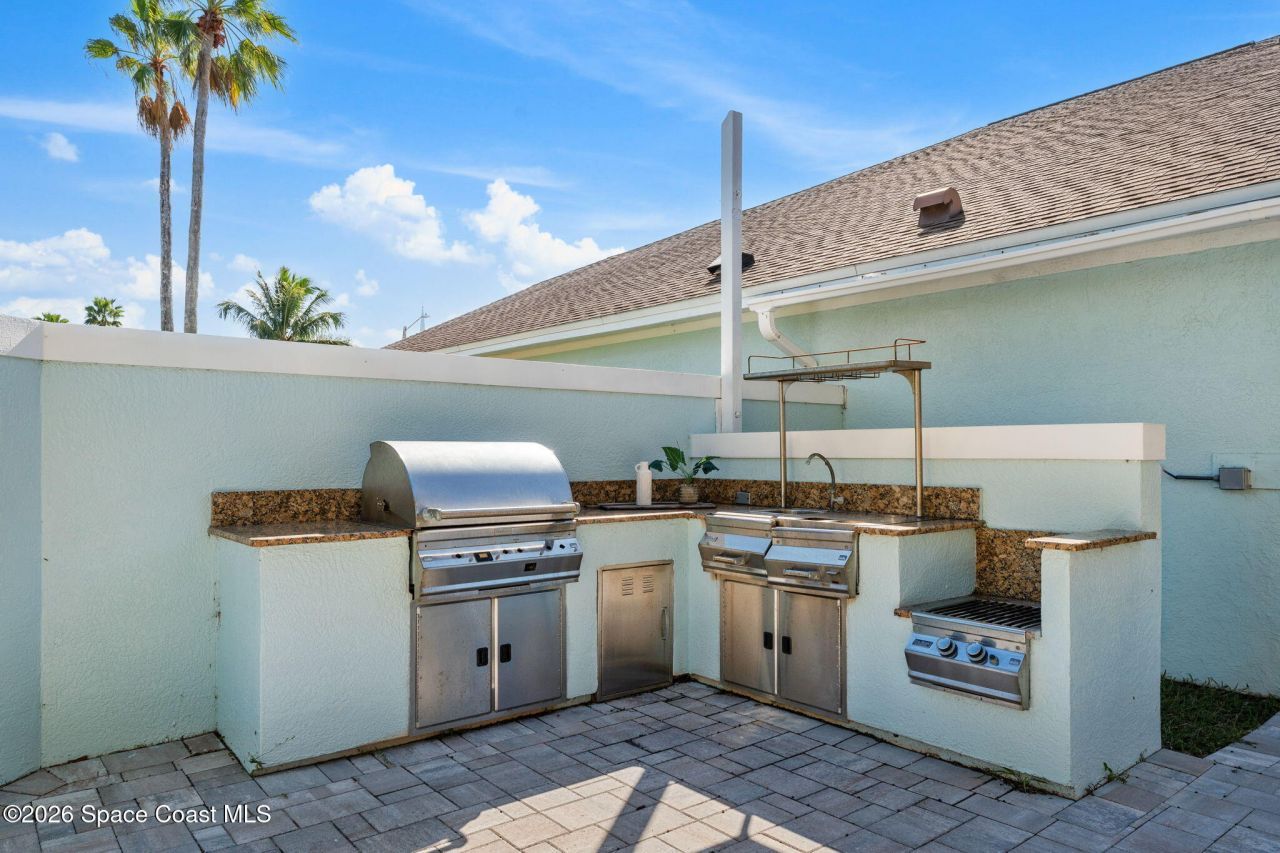 398 Riverview Lane, Melbourne Beach, FL 32951 Photo