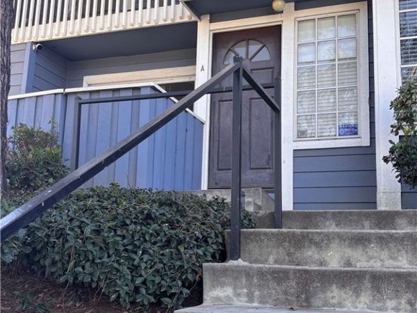 103 W Spring Street, Unit A, Long Beach, CA 90806