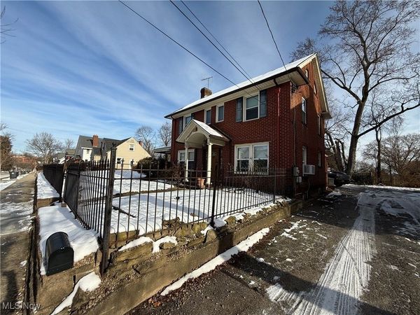 467 Aqueduct Street, Akron, OH 44303