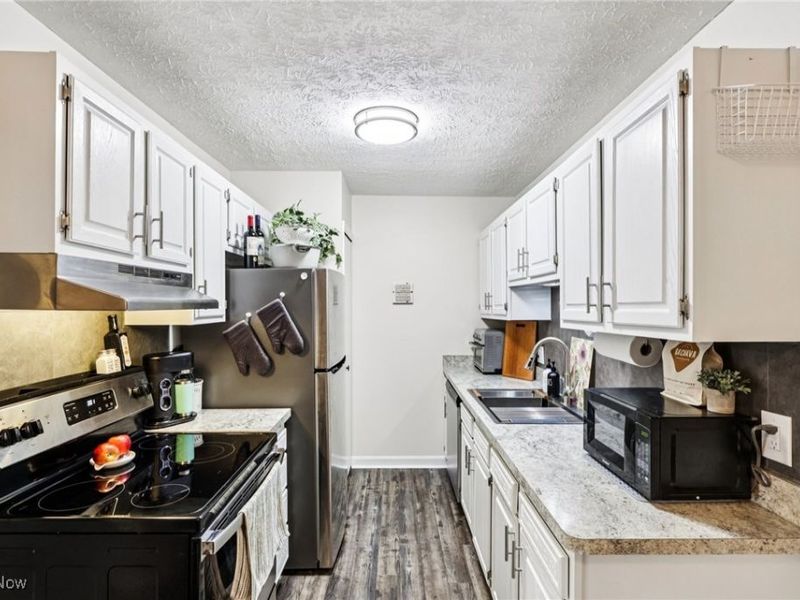 2880 N Bay Drive, Unit N13, Westlake, OH 44145 Photo 17