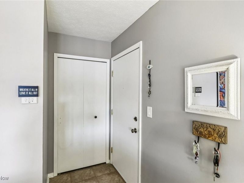 2880 N Bay Drive, Unit N13, Westlake, OH 44145 Photo 6