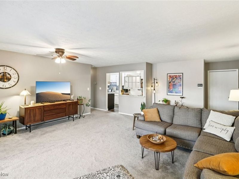 2880 N Bay Drive, Unit N13, Westlake, OH 44145 Photo 7