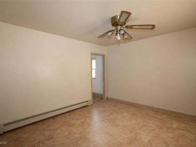 4242 Kerrybrook Drive, Austintown, OH 44511 Photo 13