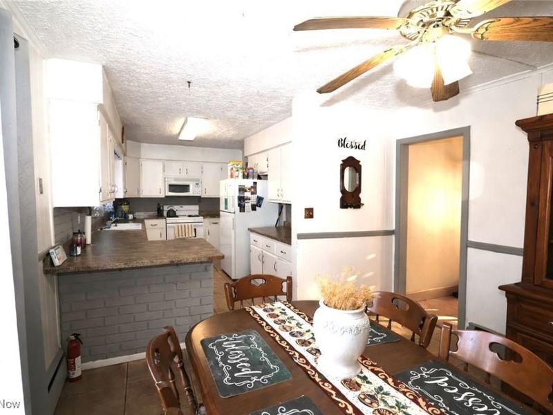 4242 Kerrybrook Drive, Austintown, OH 44511 Photo 7