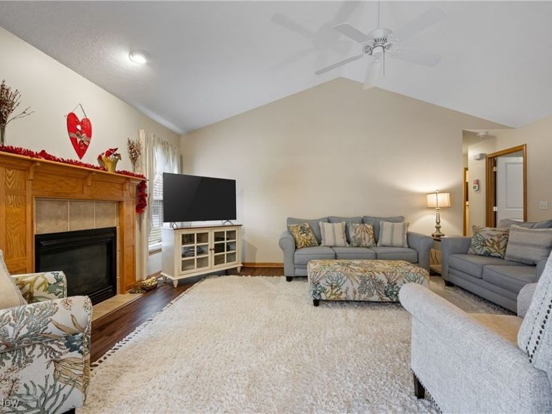 3116 Georgene Circle SW, Canton, OH 44706 Photo 6